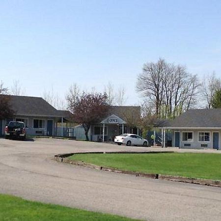 Dollinger'S Motor Inn Albion Dış mekan fotoğraf