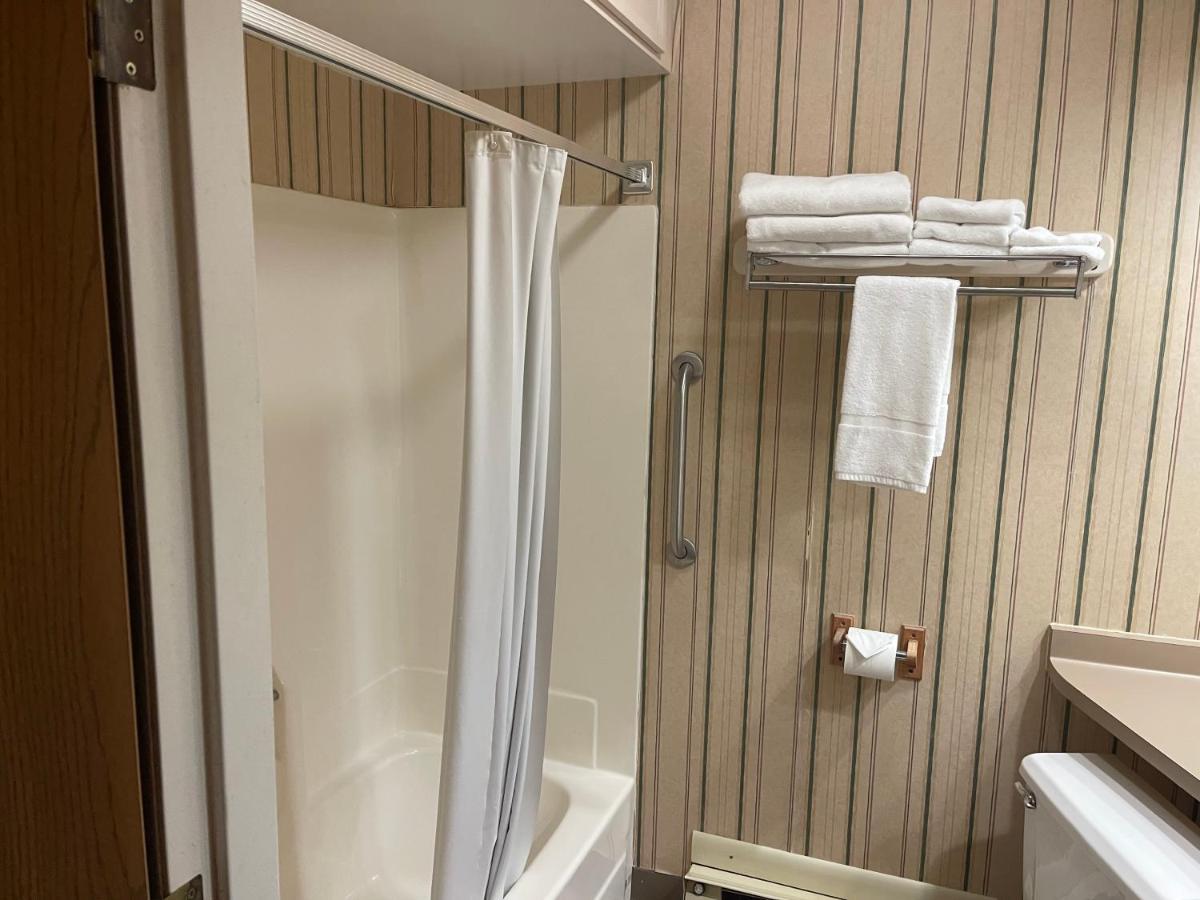 Dollinger'S Motor Inn Albion Dış mekan fotoğraf